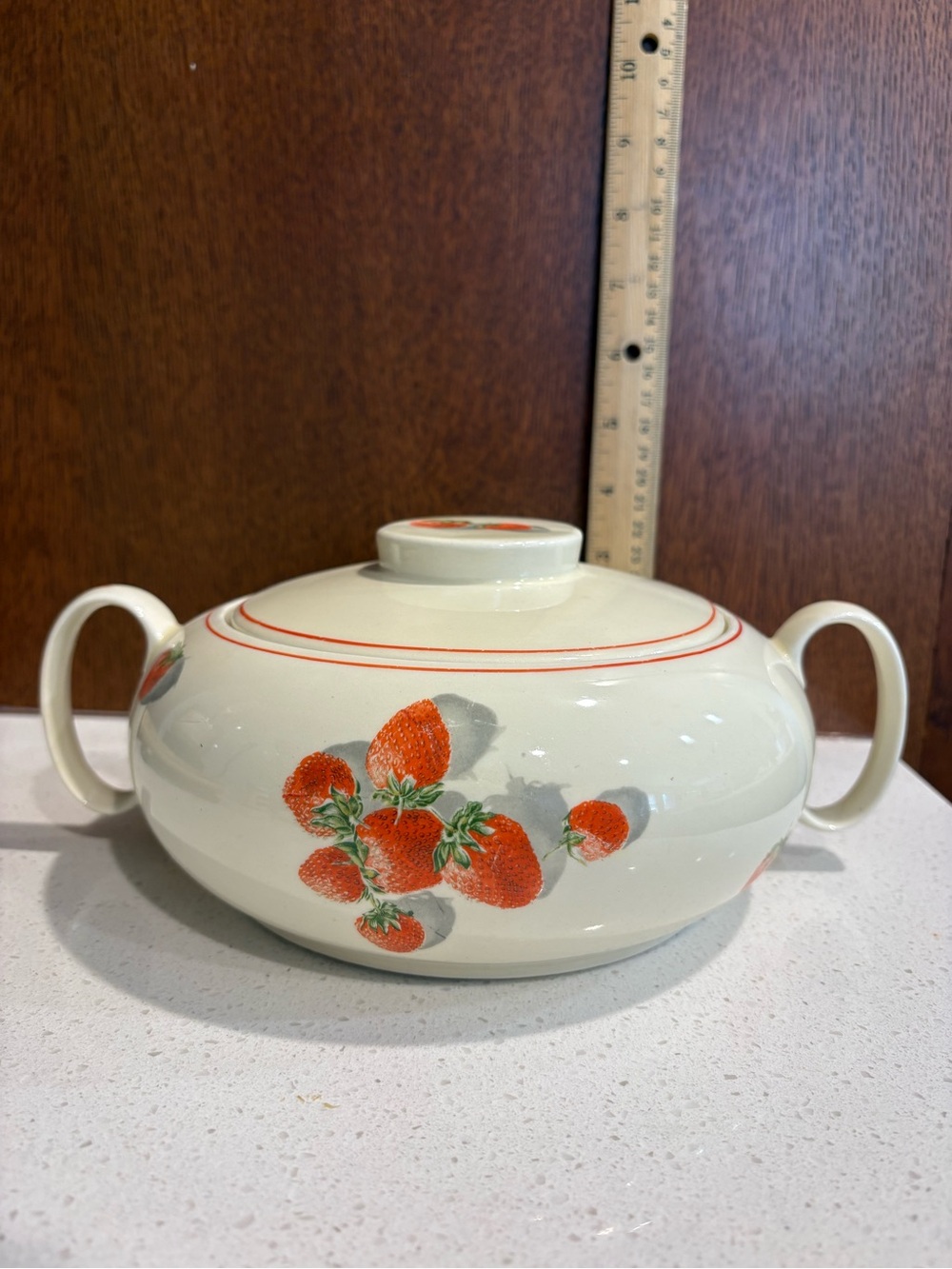 Vintage Cavitt Shaw W. S. George Strawberry Shortcake Vegetable Pot w/ Lid